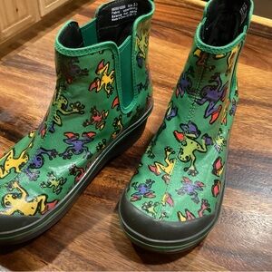 Colorful Kids Rain Boots. Dansko.